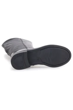 Stivali alti neri con gambale elasticizzato e fondo basso Pittarello Focus KI6036