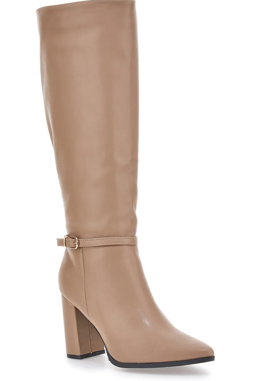 Stivali beige con tacco alto e cinturino Le Havre Paris 6002
