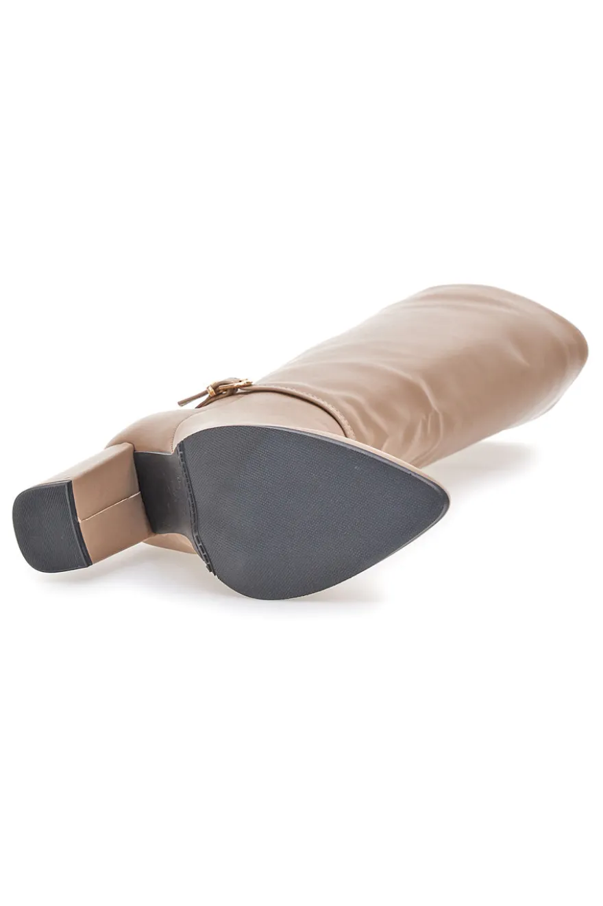 Stivali beige con tacco alto e cinturino Le Havre Paris 6002