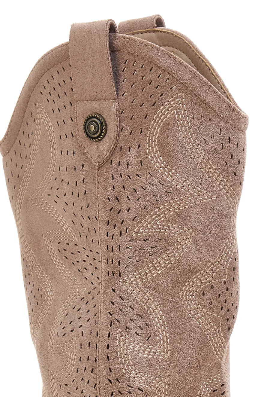 Stivali beige traforati con tacco Cafè cost H3W205837