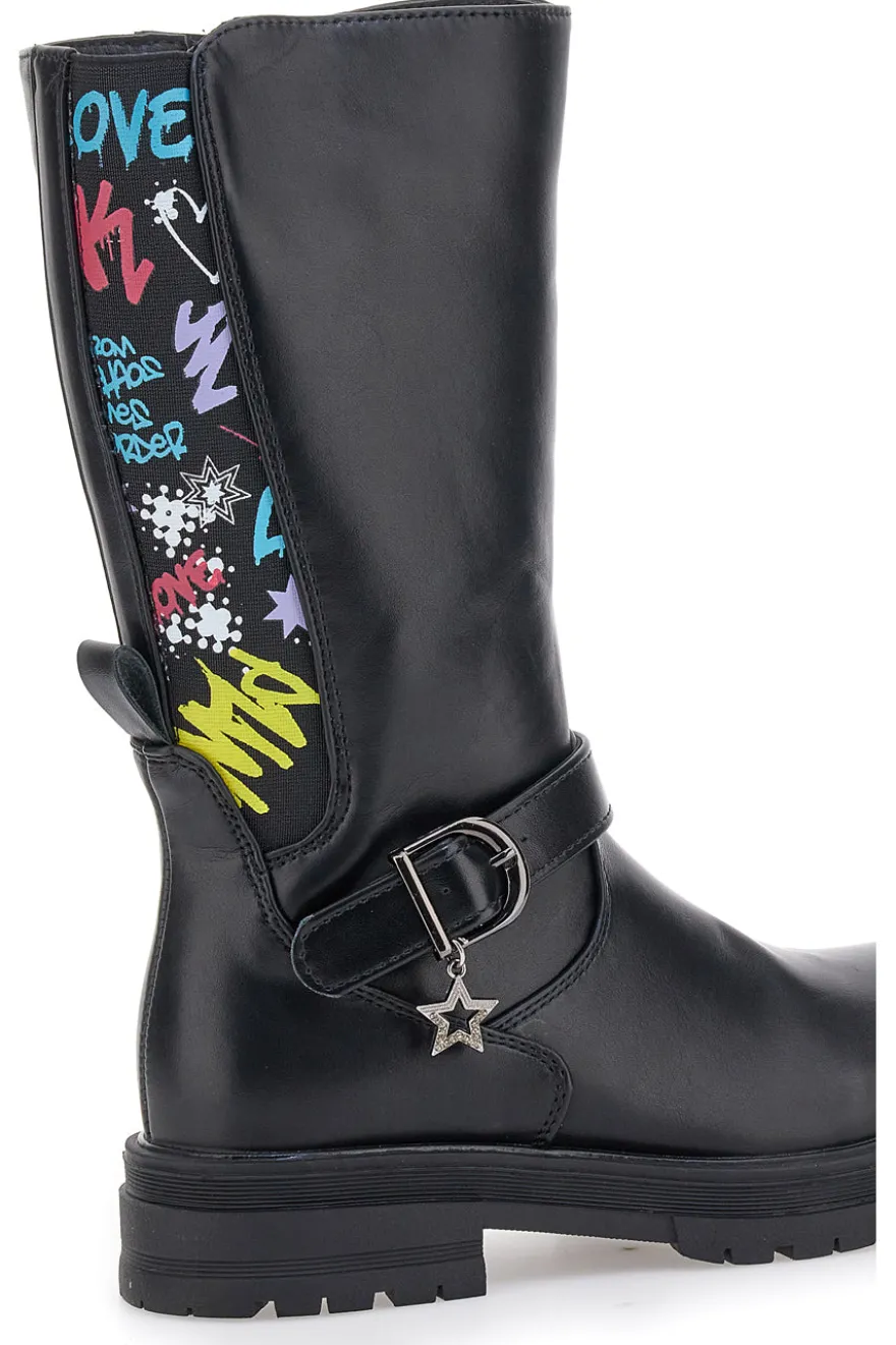 Stivali neri con scritte colorate e stella pendente Grazie Girl 590334