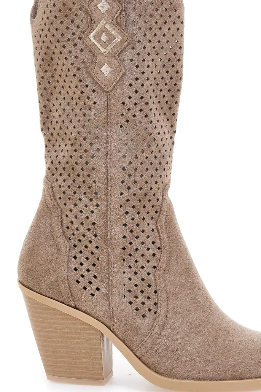 Stivali texani beige traforati Cafe' cost P663