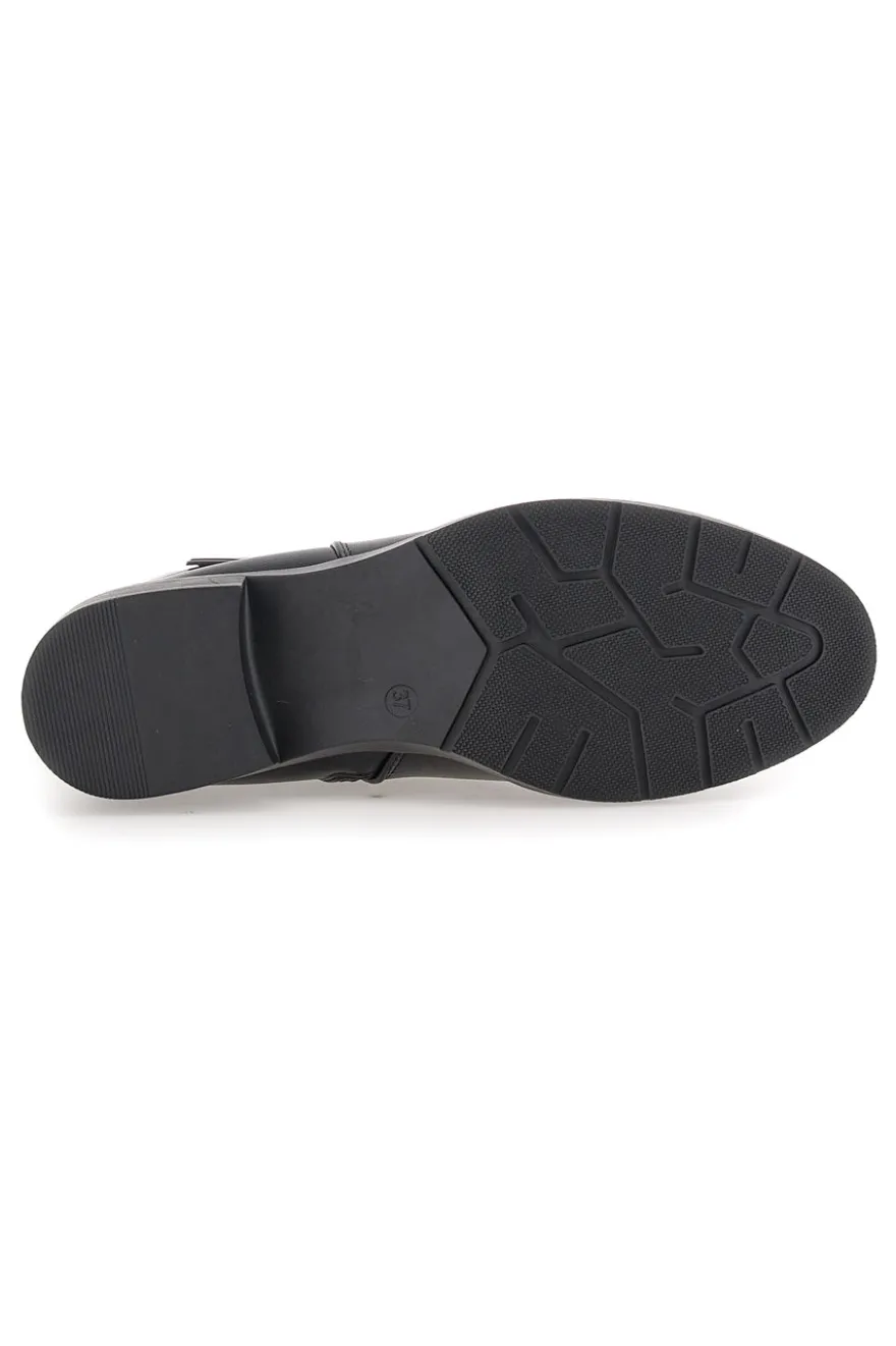 The First P623 Niedrige schwarze Stiefeletten mit seitlicher Schnalle