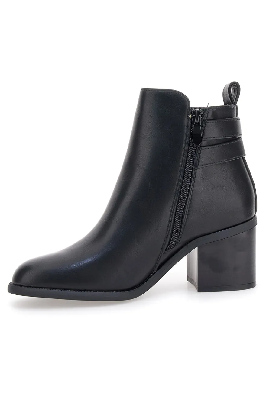 The First P635 Schwarze Stiefeletten mit Absatz und doppelter goldener Schnalle