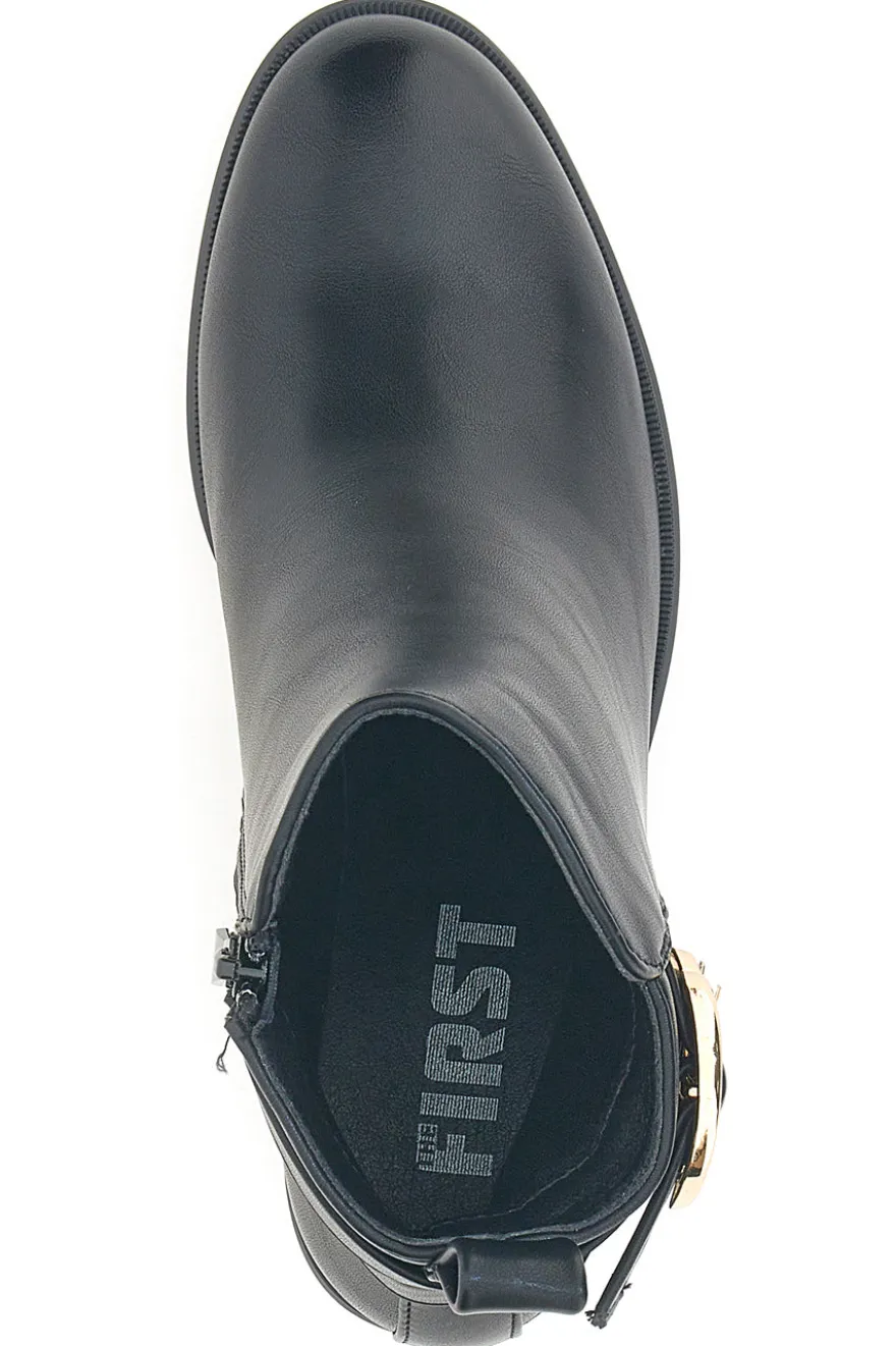 The First P635 Schwarze Stiefeletten mit Absatz und doppelter goldener Schnalle