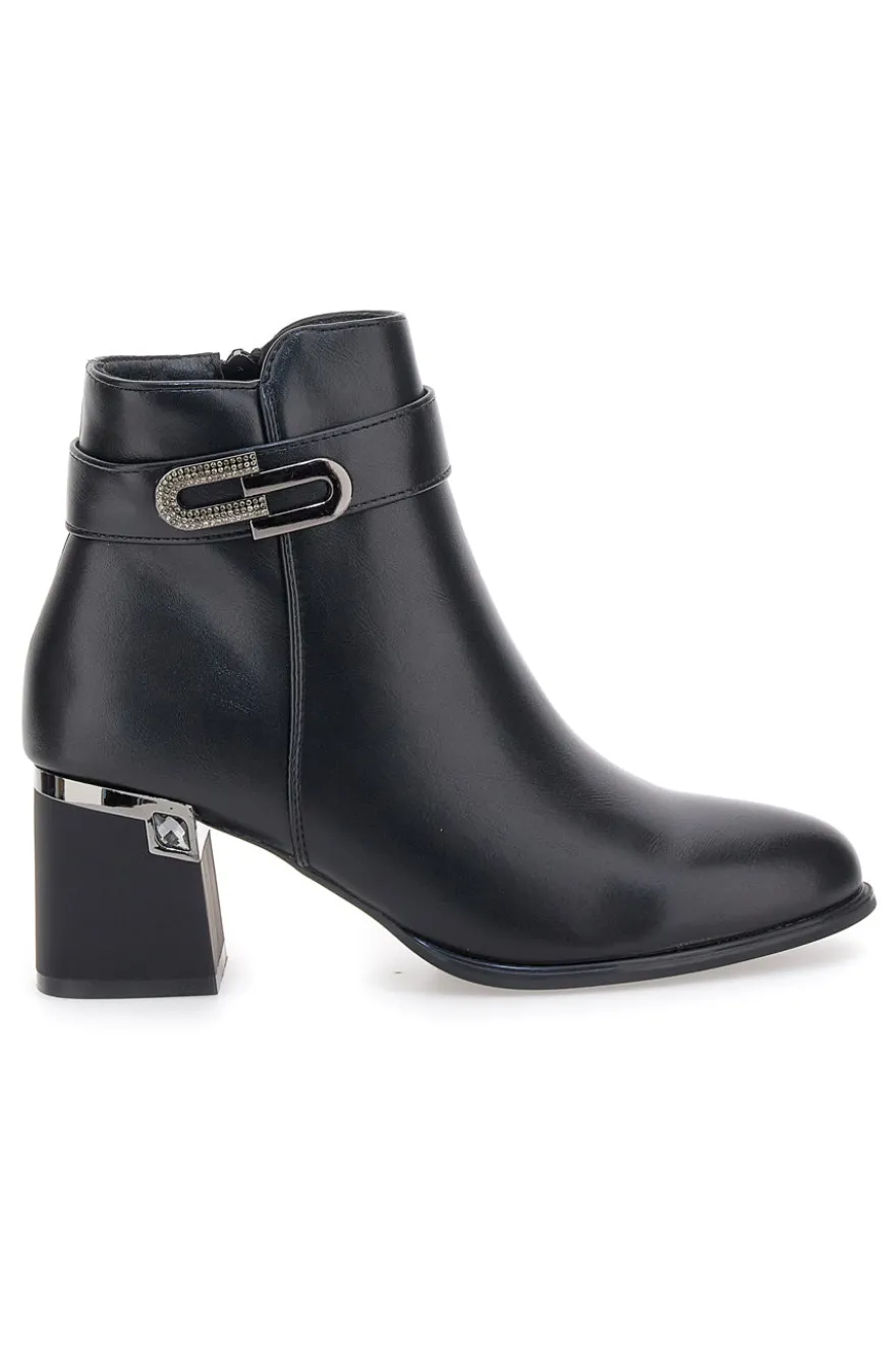 The First P619 Schwarze Stiefeletten mit mittelhohem Absatz und Schmuckriemen