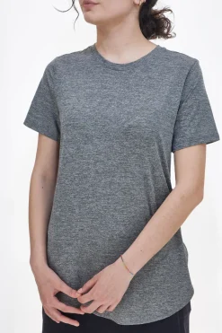 T-Shirt Skechers Godri Swift Tunic Tee Grigia