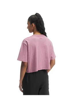 Under Armour – Rival SS – Kurz geschnittenes T-Shirt aus schnelltrocknender Baumwollmischung in Rosa