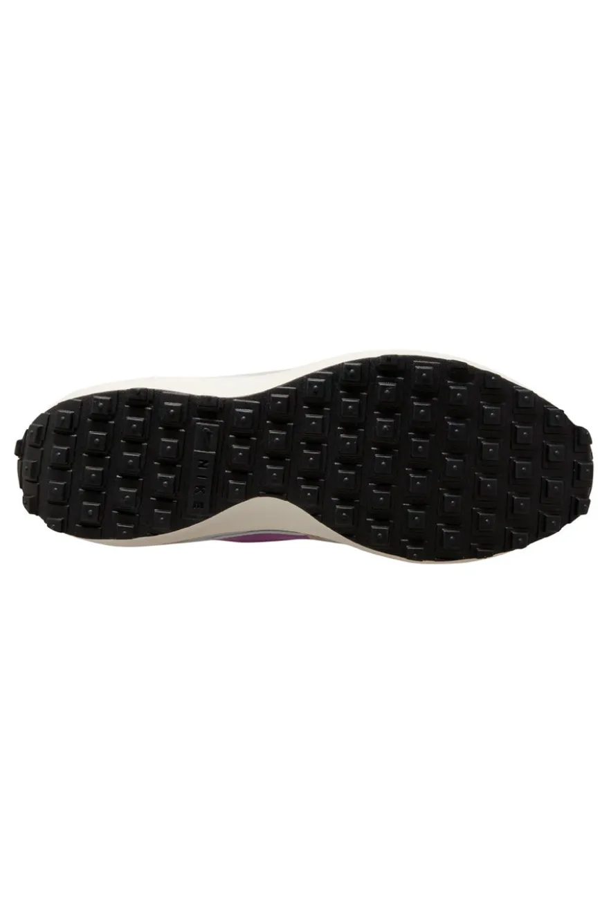Weiße Nike Waffle Debut-Sneaker