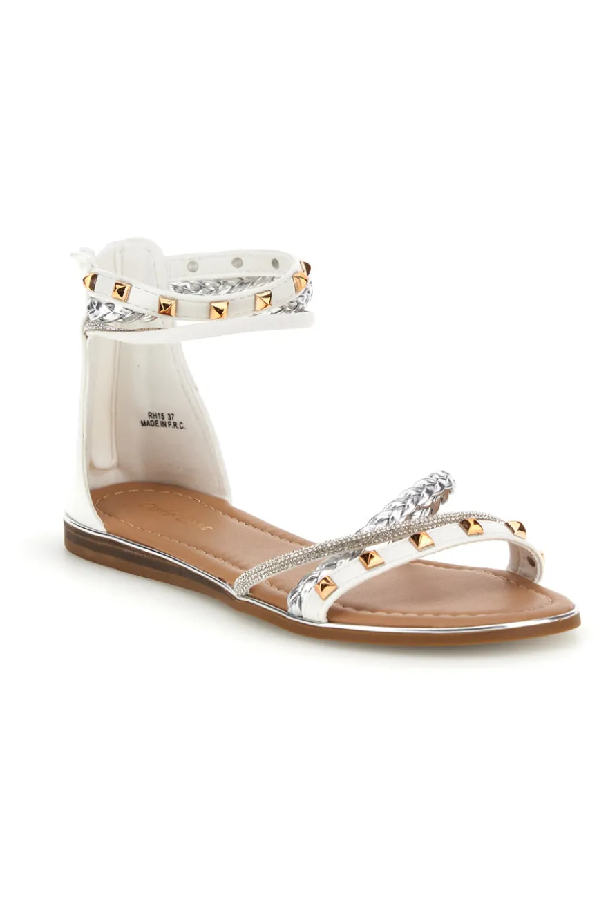 Weiße Sandalen mit hohen Riemen und Nieten Café kosten RH15