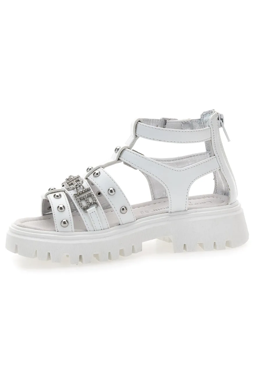 Weiße Sandalen mit Nieten und Metalllogo Laura Biagiotti 96219451