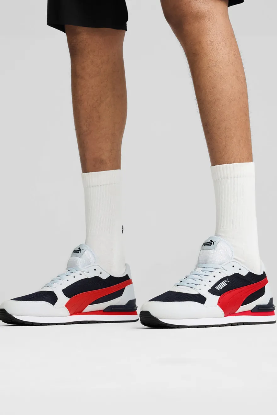 Weiße, schwarze und rote Sneakers aus Mesh mit SoftFoam+-Einlegesohle Puma ST Runner v4 Mesh