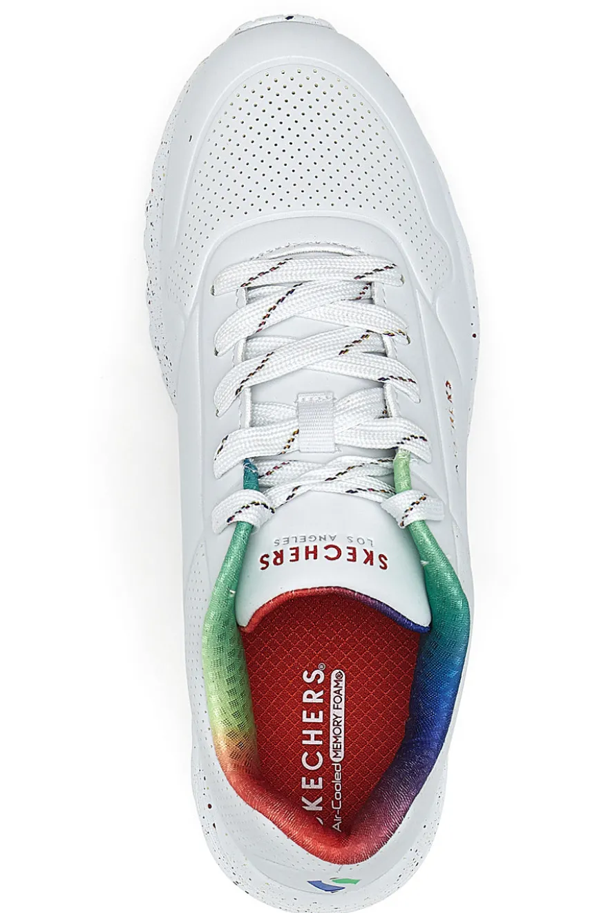 Weiße Sneakers mit Regenbogen-Sprenkelsohle Skechers Uno Lite Rainbow Speckle