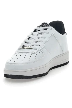 Weiße und schwarze Sneakers mit perforiertem Obermaterial Everlast 713