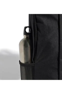 Zaino nero Adidas Linear Backpack con stampa verticale