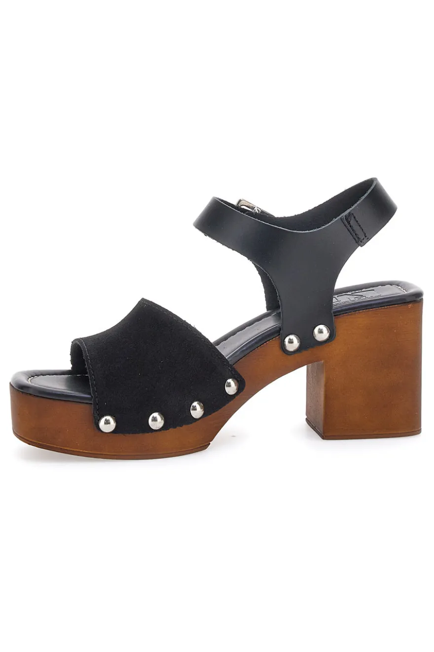 Zoccoli con Cinturino Vera Pelle Neri Pittarello Love 5757