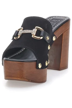 Zoccoli sabot neri con borchie e tacco largo effetto legno Pittarello Love 405011/P