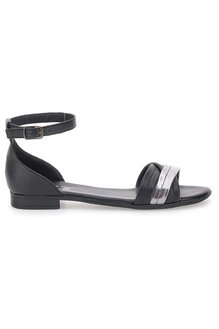 Sandali Neri Flat Con Dettagli Argentati Pittarello Look 225410