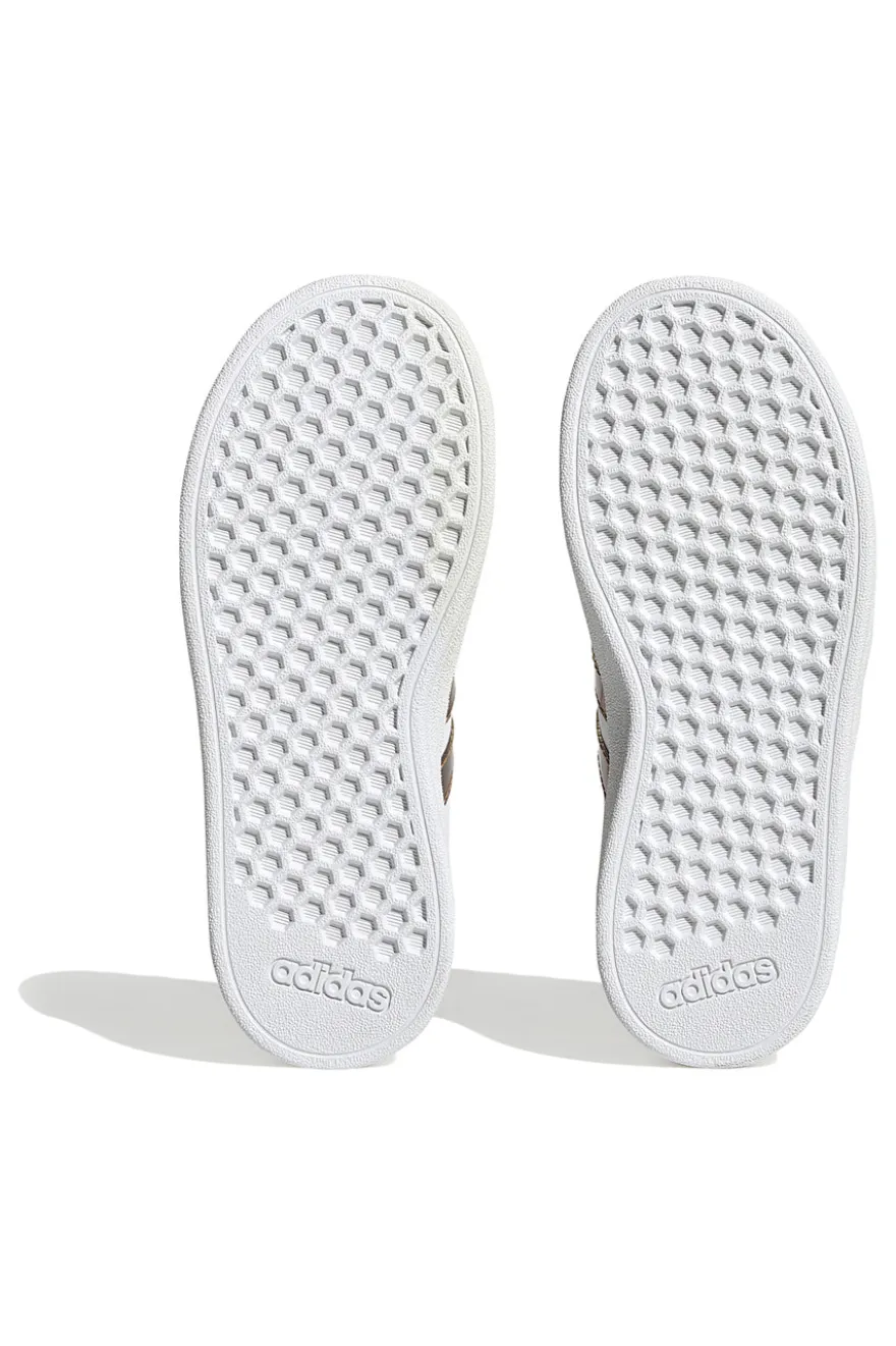 Sneakers bianche con strisce oro Adidas Grand Court 2 K