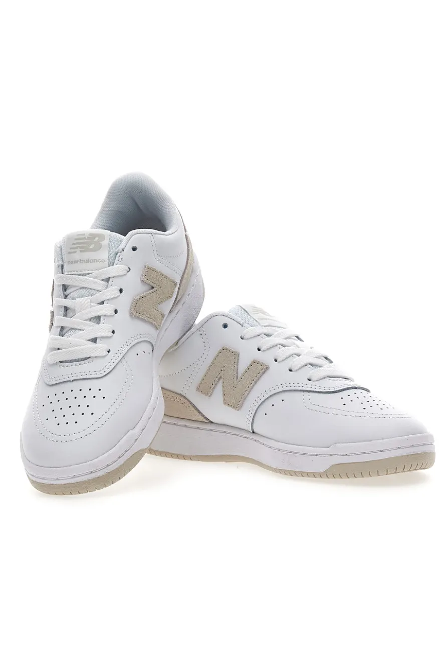 Sneakers bianche e oro con tomaia traforata NEW BALANCE BB80RTG